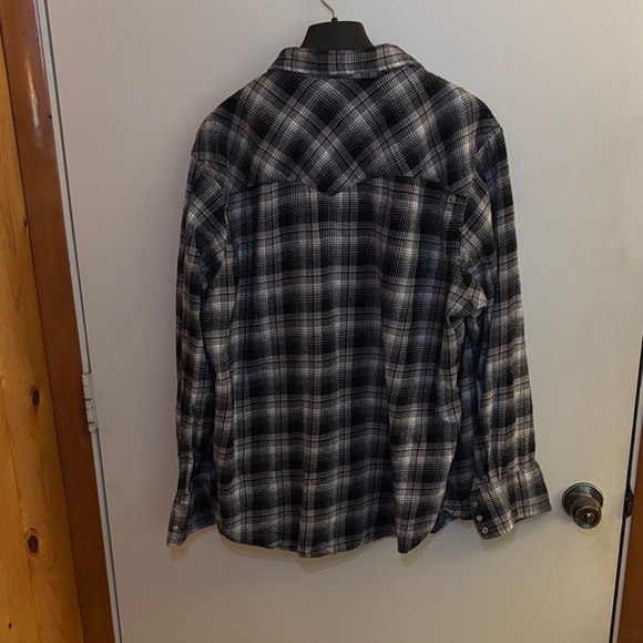Black and White Plaid Flannel Men's Shirt - Picture 2 of 3